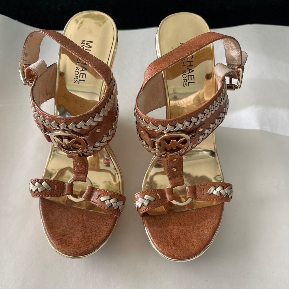 Michael Kors Brown Tan Cream Braided Leather Platform Wedge Sandals Gold MK Logo